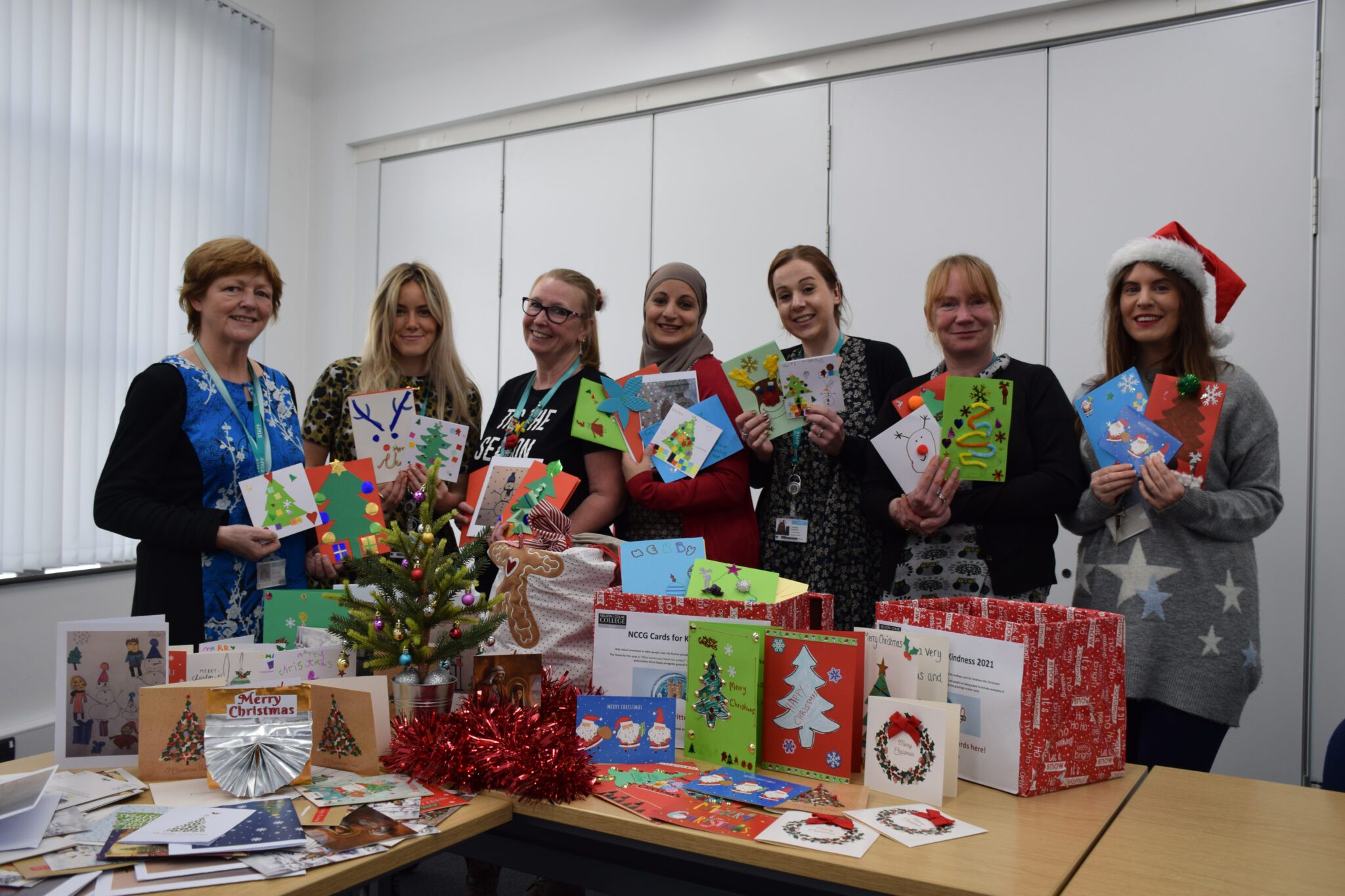 Nelson Colne College Group support Cards for Kindness